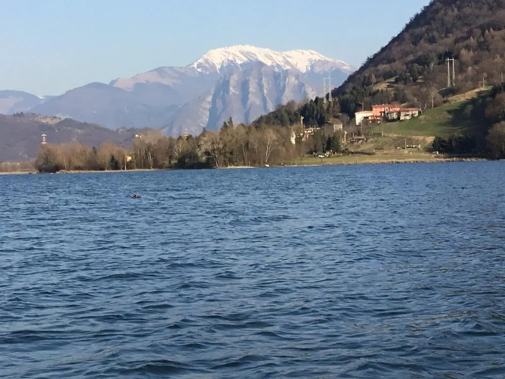 Villa Marilena Con Accesso Diretto Al Lago Ranzanico